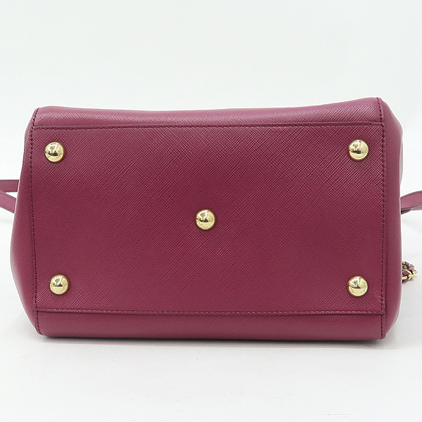 Ferragamo(��󰡸�) ���� �ٶ� ��� ���ǾƳ� ���� ü�� ��Ʈ�� + ��Ʈ�� [��������] �̹���4 - ���̺��� �߰���ǰ