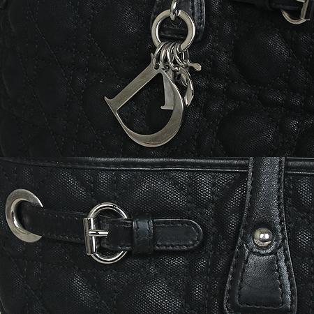 Dior(ũ����î���) M1017PPCD ���� �ΰ� ��� ��������  ���� ���� �����[���ַԵ���] �̹���4 - ���̺��� �߰���ǰ