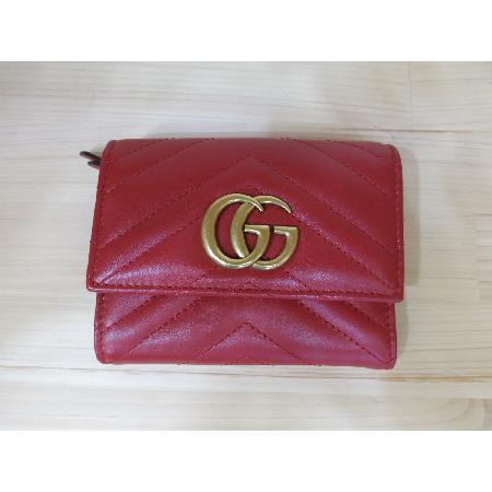 ����  ������