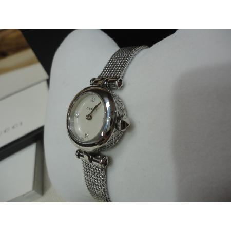 19��)Gucci(����) YA141512  ��Ƹ��� ���� ��ƿ ������ �ð�  [û�ֱ�õ������] �̹���5 - ���̺��� �߰���ǰ