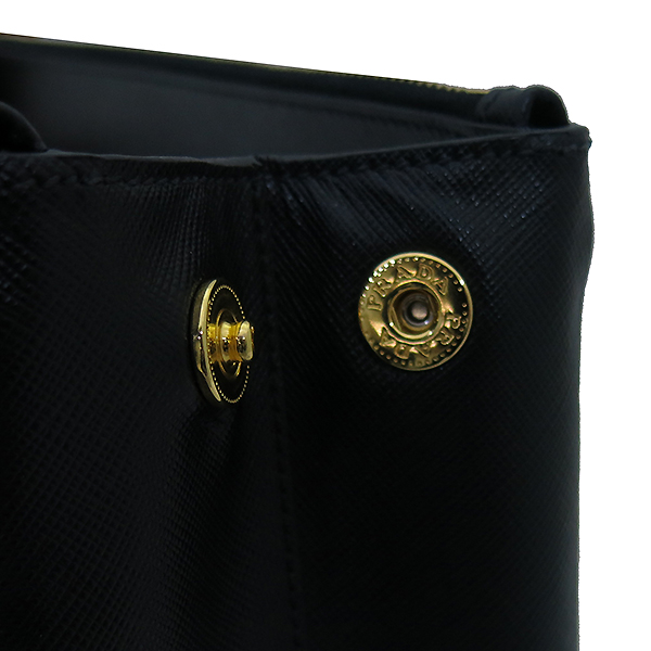 Prada(�����) BN1801 SAFFIANO LUX ���� ���ǾƳ� ���� ����ΰ� ��Ʈ�� + �����Ʈ�� 2WAY [�λ꼾�Һ���] �̹���6 - ���̺��� �߰���ǰ