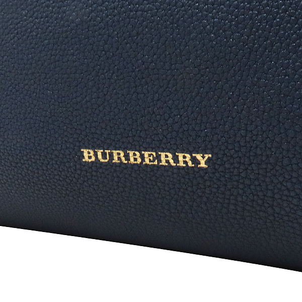 Burberry(������) 3962179 ���̺� ���� �Ͽ콺 üũ BANNER ��� ���� �ΰ� ��� M �̵�� ��Ʈ�� + ��� ��Ʈ�� [��õ��] �̹���4 - ���̺��� �߰���ǰ