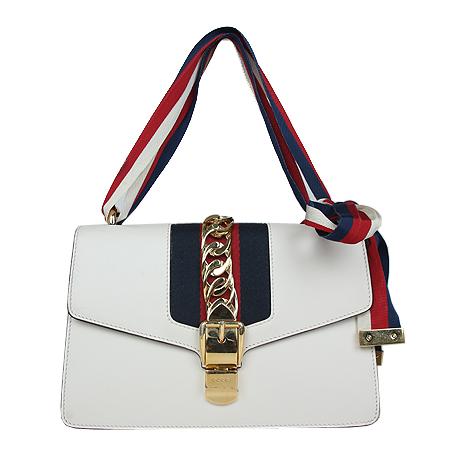 ���� �Ǻ� ����� 