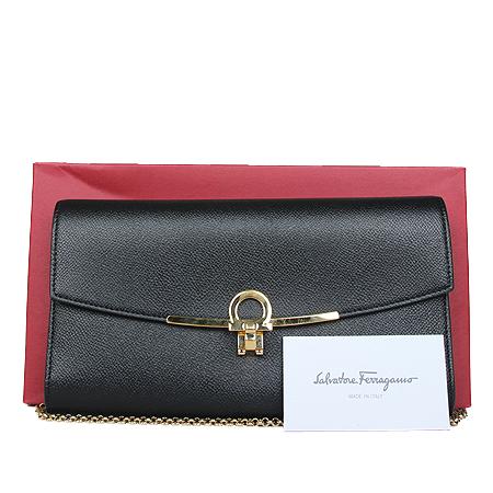 Ferragamo(��󰡸�)  C941 ���� ��ġ�� ���� ���� Ŭ��ġ�� �����[���ֻ���] �̹���2 - ���̺��� �߰���ǰ