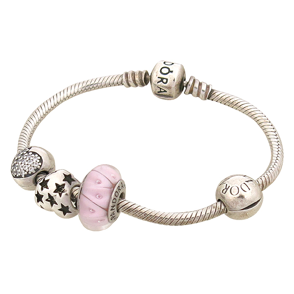 �ǵ��� ���Ʈ ����