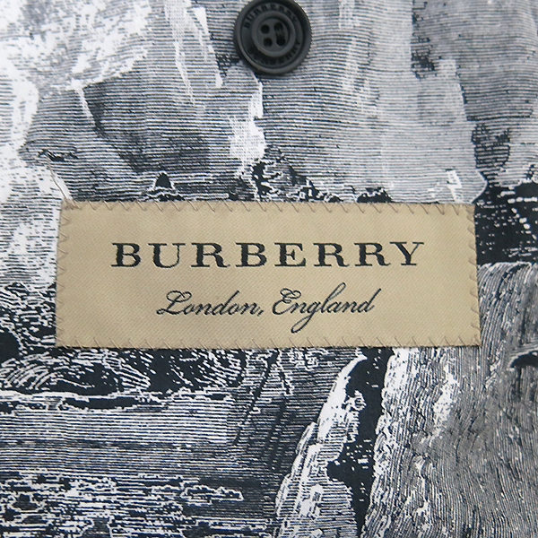 Burberry(������) 8004655 �׷����÷� üũ ������ư ������ ������ ���� [�λ꼾�Һ���] �̹���6 - ���̺��� �߰���ǰ