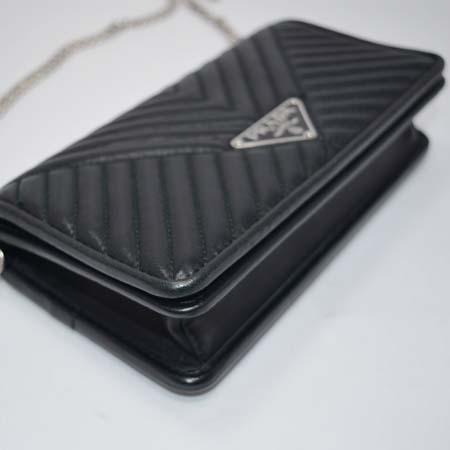 Prada(�����) 1DH044 ���� ���� ü�� ũ�ν��� �̹���4 - ���̺��� �߰���ǰ