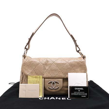 Chanel() Ƽ    ΰ  (W)