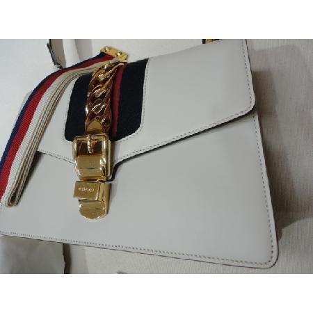 ���� �Ǻ� ����� 