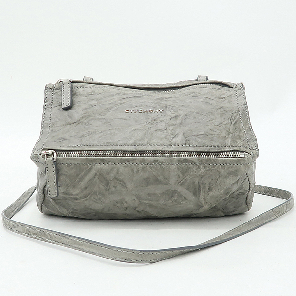 ����� �ǵ��� �̴� ũ�ν��� 