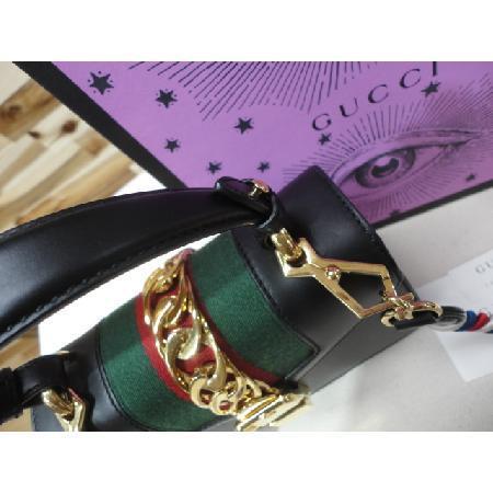 Gucci(����) 470270 ��Ʈ������ ��� �̴� �Ǻ� ž �ڵ� ��Ʈ�� + ���� ũ�ν� ��Ʈ�� + ��� ��� ��Ʈ�� �̹���4 - ���̺��� �߰���ǰ