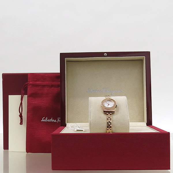 ��󰡸� ��ġ�� �����ð�