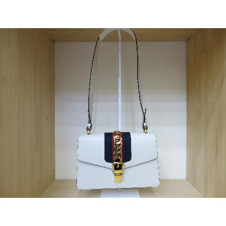 ���� �Ǻ� ����� 