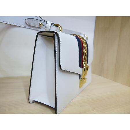 Gucci(����)421882 �Ǻ���� ȭ��Ʈ ����� �̹���3 - ���̺��� �߰���ǰ