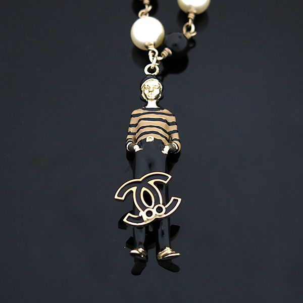 Chanel(����) 100�ֳ� ������ Ŀ���� ���� �� ��� COCO�ΰ� ����� [�λ꼾�Һ���] �̹���4 - ���̺��� �߰���ǰ