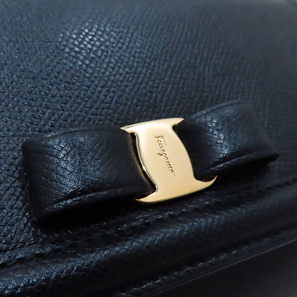 Ferragamo(��󰡸�) 22 C940 ���� �ٶ���� ���� �÷� ���� ü�� ũ�ν��� [��õ��] �̹���4 - ���̺��� �߰���ǰ