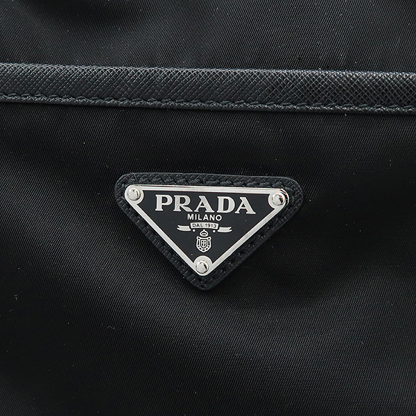 Prada(�����) VA053M ���� �к긯 �ﰢ �ΰ� ��� ũ�ν��� [��������] �̹���3 - ���̺��� �߰���ǰ