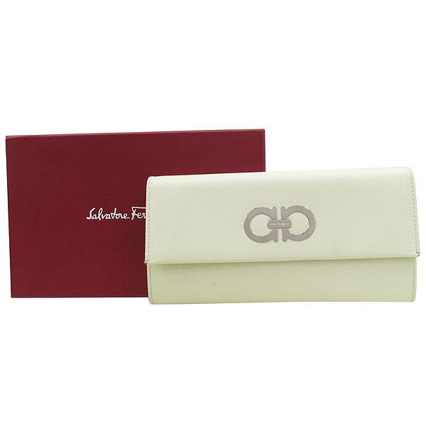 ��󰡸� ���ǾƳ� ��ġ�� ������