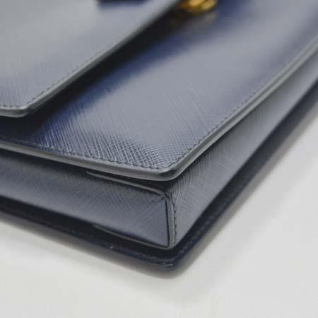 Ferragamo(��󰡸�)  21 E480 ���̺� ���ǾƳ� ���� �ٶ���� ���� ü�� ũ�ν��� �̹���5 - ���̺��� �߰���ǰ