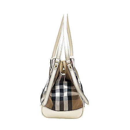 Burberry(������) 38698381 Ŭ���� üũ ȭ��Ʈ Ʈ���� ���۹� �̹���2 - ���̺��� �߰���ǰ