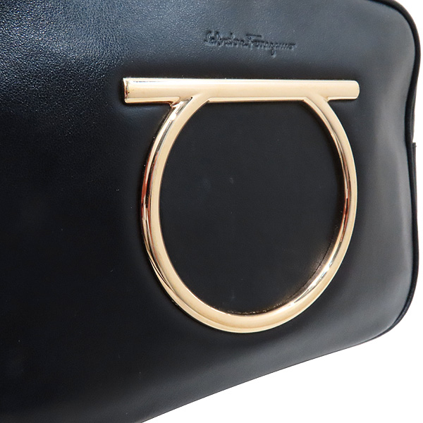 Ferragamo(��󰡸�) 21 H030 ���� ���� ���� ��ġ�� �ΰ� ��� ���� ü�� ũ�ν��� [��õ��] �̹���5 - ���̺��� �߰���ǰ