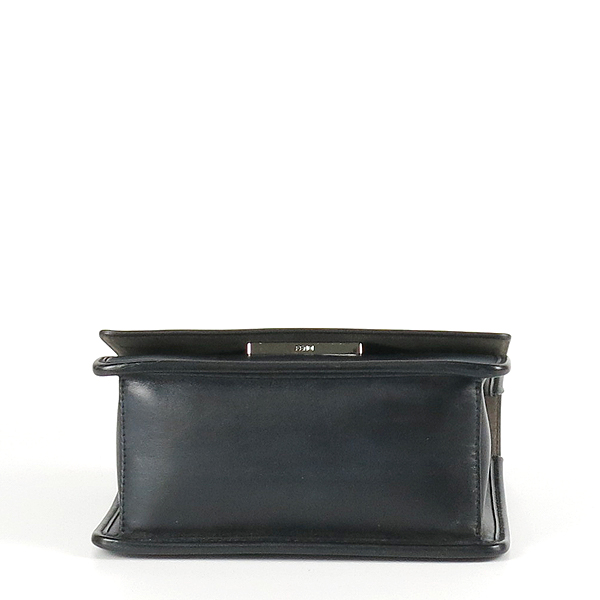 Fendi(���) 8BT286 ���� �÷� ���� ���� �ΰ� KAN I (ĭ ����) ����� �� ũ�ν��� [��������] �̹���4 - ���̺��� �߰���ǰ