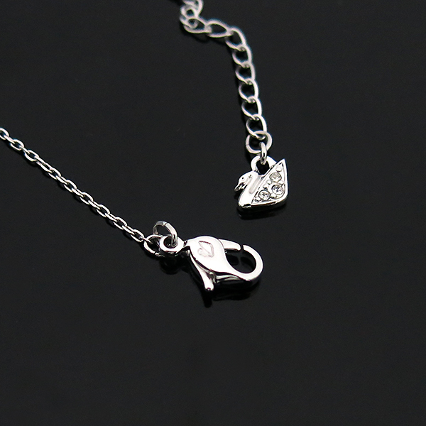 Swarovski(���ͷκ꽺Ű) 5217775 FEEL(��) ũ����Ż ���Ʈ ����� [�λ꼾�Һ���] �̹���5 - ���̺��� �߰���ǰ