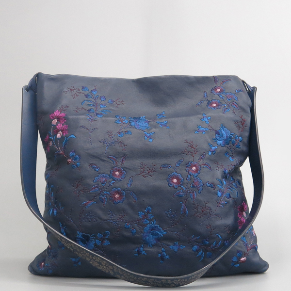 Etro(��Ʈ��) 1G961 ���̺� ���� �ö�� �ڼ� ��� ũ�ν��� [���빮��] �̹���2 - ���̺��� �߰���ǰ