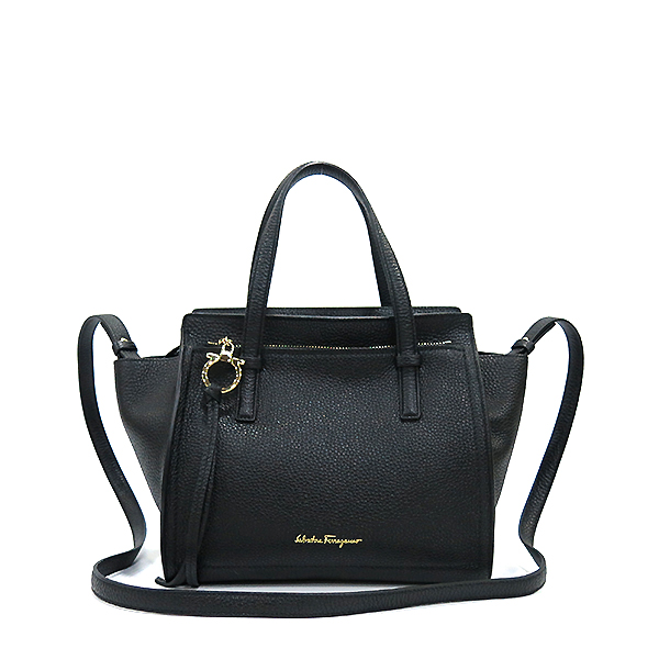 Ferragamo(��󰡸�) 21 F478 ���� �ΰ� ��� ���� ���� ���� �ڵ� ��Ʈ�� + �����Ʈ�� [�λ꼾�Һ���] �̹���2 - ���̺��� �߰���ǰ