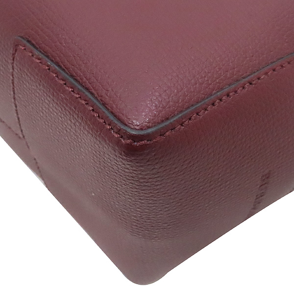 Burberry(������) 4080208 ���ǵ� ���� ���� �ΰ� ���� ����� [��õ��] �̹���6 - ���̺��� �߰���ǰ