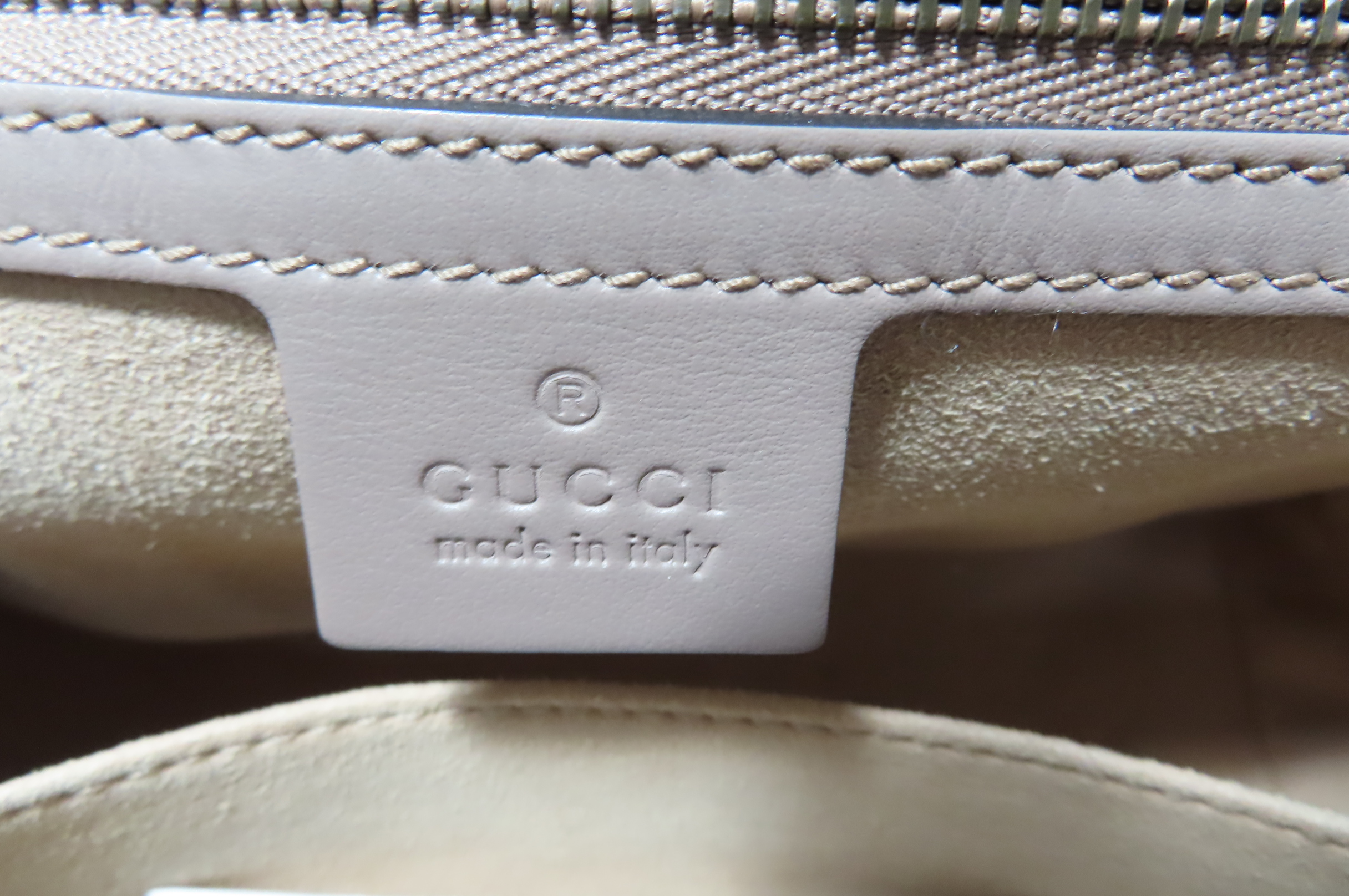 Gucci(����) 498110 ����Ʈ ��ũ ���� ��Ʋ��� ���� ����Ʈ ž �ڵ� ��Ʈ��+ �����Ʈ�� 2WAY [��������] �̹���6 - ���̺��� �߰���ǰ