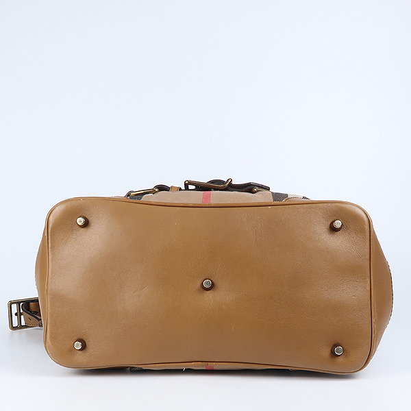 Burberry(������) 3763774 �Ͽ콺 üũ ��ī���� ȥ�� ���� �ΰ� ��Ʈ�� + �����Ʈ�� [��������] �̹���3 - ���̺��� �߰���ǰ