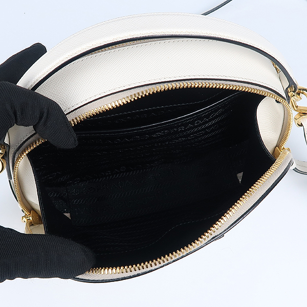 Prada(�����) 1BH123 ȭ��Ʈ ���ǾƳ� �ﰢ �ΰ� ������ ��Ʈ�� ũ�ν��� [��������] �̹���5 - ���̺��� �߰���ǰ