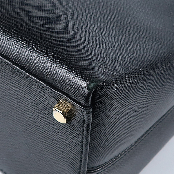 Ferragamo(��󰡸�) 21 0290 ���� ��ġ�� �ΰ� ��� ���ǾƳ� ���� ��Ʈ�� +��Ʈ�� [��������] �̹���4 - ���̺��� �߰���ǰ