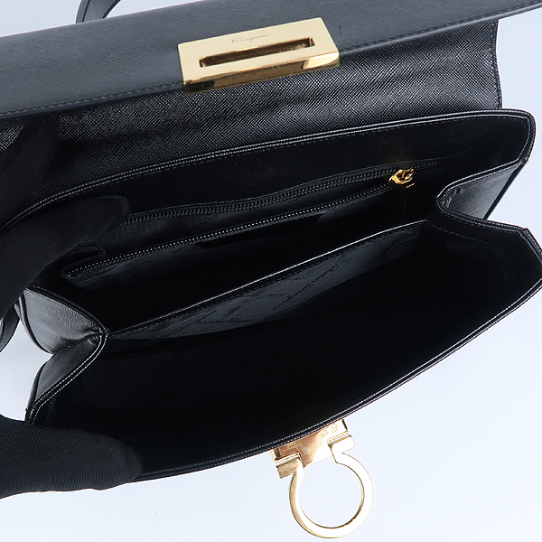 Ferragamo(��󰡸�) 21 0290 ���� ��ġ�� �ΰ� ��� ���ǾƳ� ���� ��Ʈ�� +��Ʈ�� [��������] �̹���5 - ���̺��� �߰���ǰ