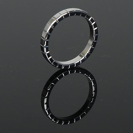 ���ĵ� ���̽�ť�� ����