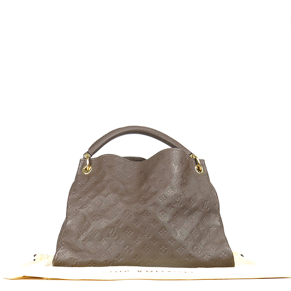 ���̺��� �������� ��ġ MM 