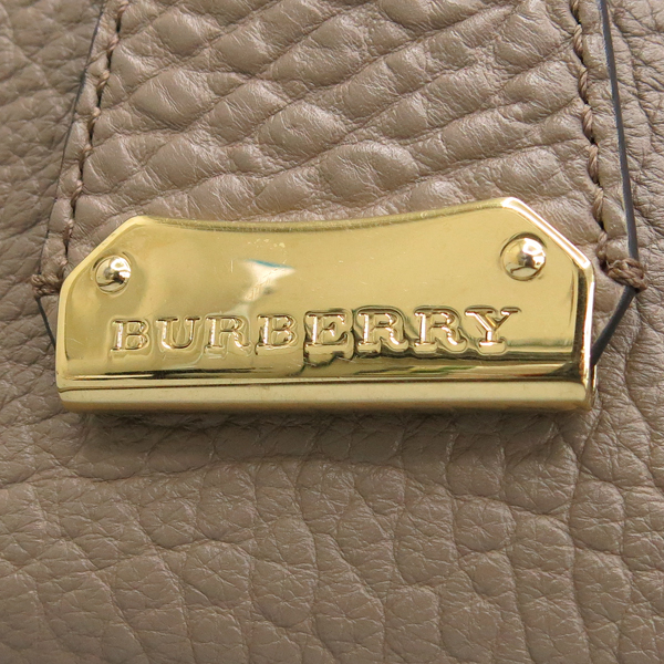 Burberry(������) 3904024 �׷��� ���� ������ M ������ ���� �ΰ� ��� ��Ʈ�� + �����Ʈ�� [���빮��] �̹���4 - ���̺��� �߰���ǰ