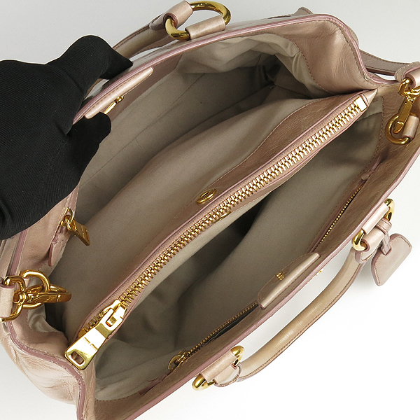 MiuMiu(�̿�̿�) ���� �ΰ� ��� ��ũ ���� ��Ʈ�� + ��Ʈ�� [��������] �̹���4 - ���̺��� �߰���ǰ