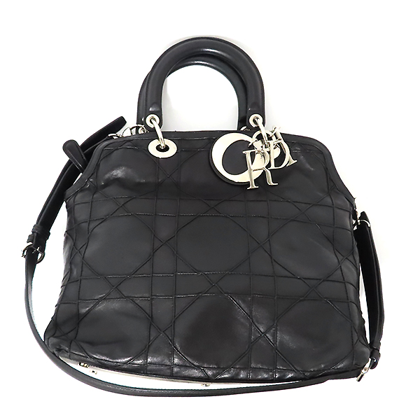 ��� �׶��� 