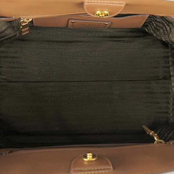 Prada(�����) BN2795 ���� ���� ���� �ﰢ�ΰ� ��Ʈ�� + �����Ʈ�� 2WAY [��������] �̹���5 - ���̺��� �߰���ǰ