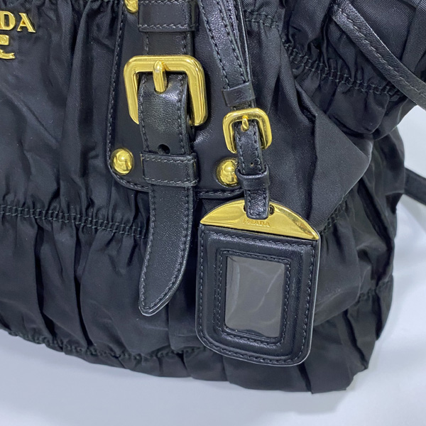 Prada(�����) BN1788 TESUTO GAUFRE NERO ���� �к긯 ���� ȥ�� ������ ����ΰ� ��Ʈ�� + �����Ʈ�� 2WAY [����������] �̹���5 - ���̺��� �߰���ǰ