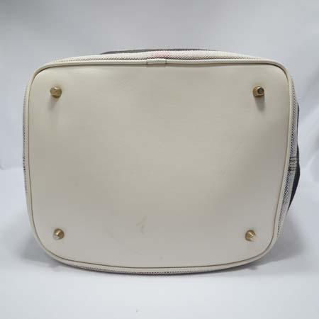 Burberry(������) 3908732 ���ܳ� ȣ���� �̹���3 - ���̺��� �߰���ǰ