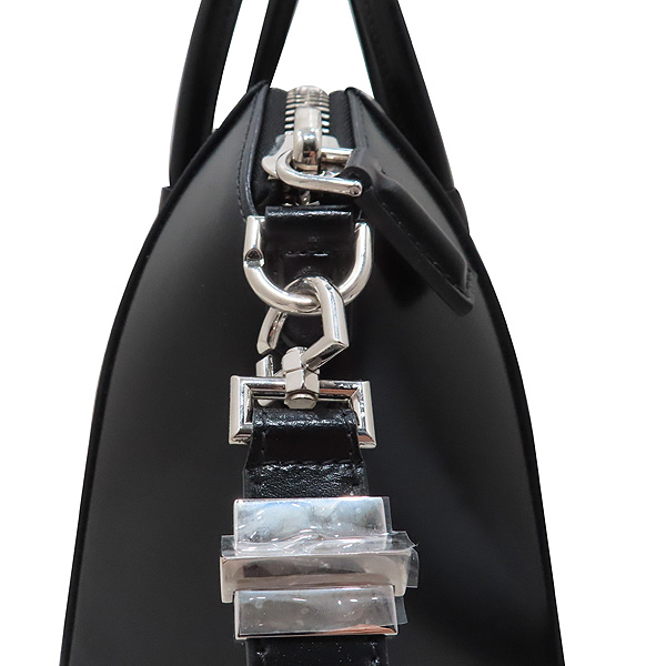 GIVENCHY(�����) BB05117014 001 ���� ���� ANTIGONA(��Ƽ����) S ������ ���� ���� �ΰ� ��� ��Ʈ�� + ��� ��Ʈ�� 2WAY [��õ��] �̹���5 - ���̺��� �߰���ǰ