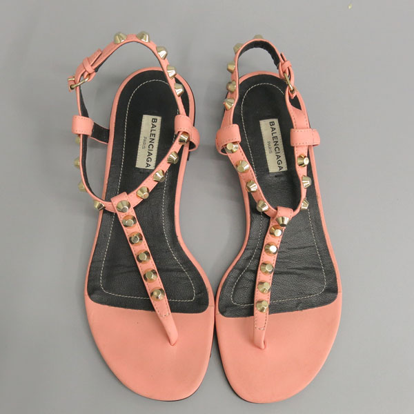 �߷��þư� ���͵� ����