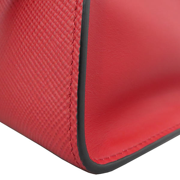 Prada(�����) 1BA155 SAFFIANO ���ǾƳ� ���� �ΰ� ��Ʈ�� + �����Ʈ�� 2WAY [�뱸Ȳ����] �̹���4 - ���̺��� �߰���ǰ