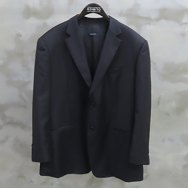 �Ƹ����� ��Ʈ������ ����