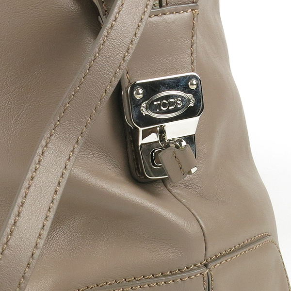 Tod's(����) �׷��� �÷� D STYLING ��Ÿ�ϸ� ���� �ΰ� ������ ��Ʈ�� + �����Ʈ�� 2WAY [��������] �̹���4 - ���̺��� �߰���ǰ