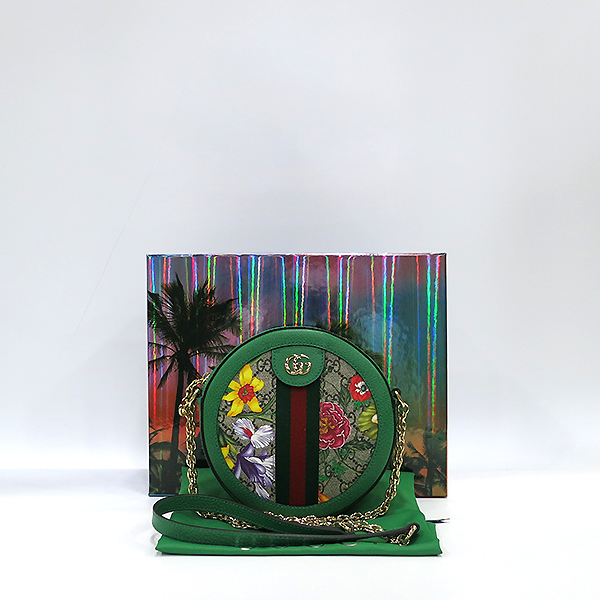 ���� ���ǵ�� ���� �̴� ũ�ν��� 