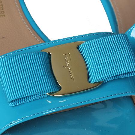 Ferragamo(��󰡸�) ���� �ٶ���� ���� ���̴�Ʈ ���� (235~240ȣ)[���ֻ���] �̹���3 - ���̺��� �߰���ǰ